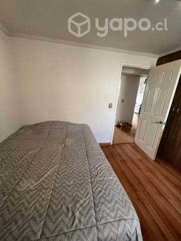 Se arrienda habitación amoblada