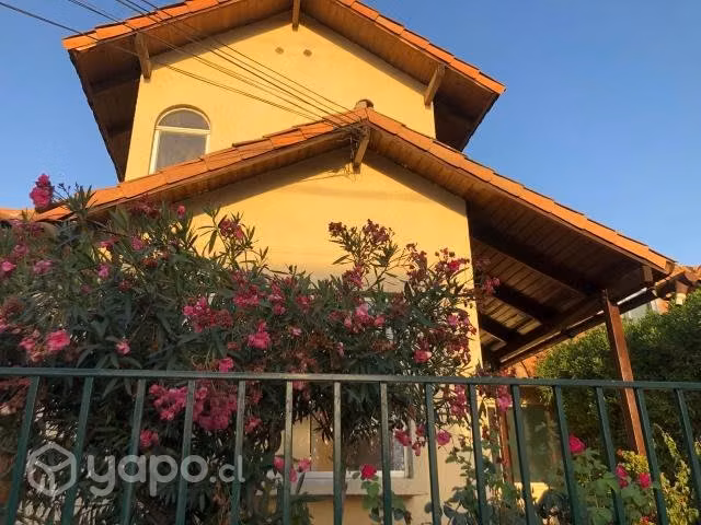Casa amplia comoda bonita luminosa remodelada