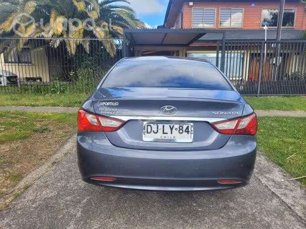 HYUNDAI SONATA automatico 2.0cc, (doy diferencia)