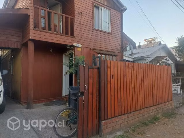 Casa de dos pisos