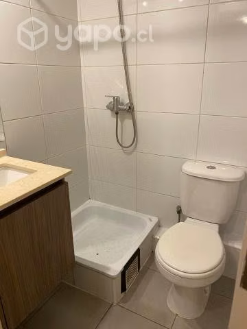 Departamento 2d Y 2b, Cercano A Metro Santa Lucía