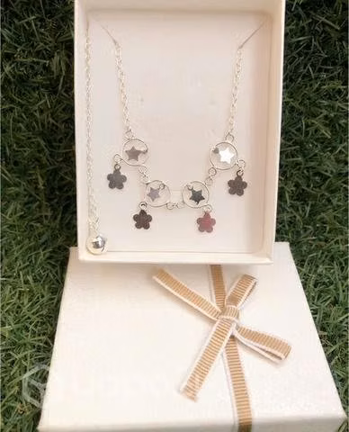 Tobillera de plata