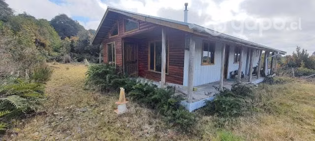 Se vende terreno 36.000 m2 con casa habitable
