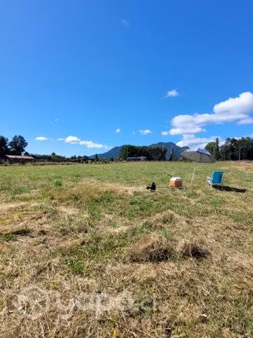 Se vende preciosa parcela en sector La Colonia de Correntoso