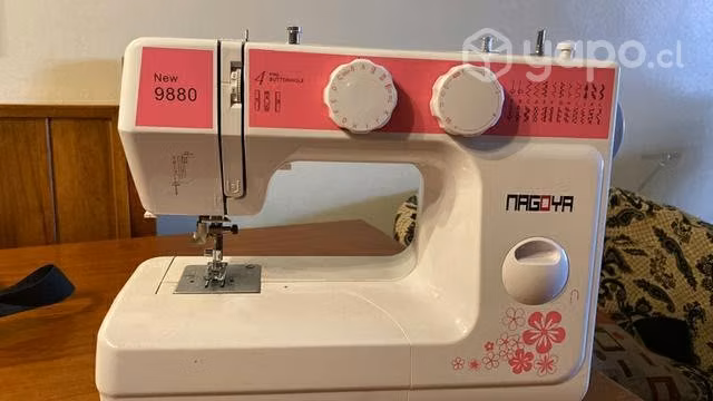 Maquina de coser nagoya 9880