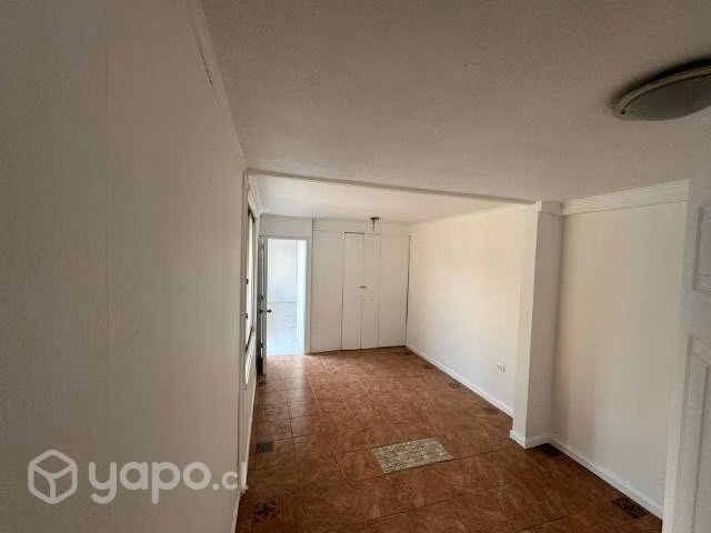 Acojedora Casa En Excelente Sector Residencial De