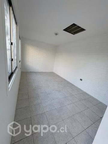 Acojedora Casa En Excelente Sector Residencial De