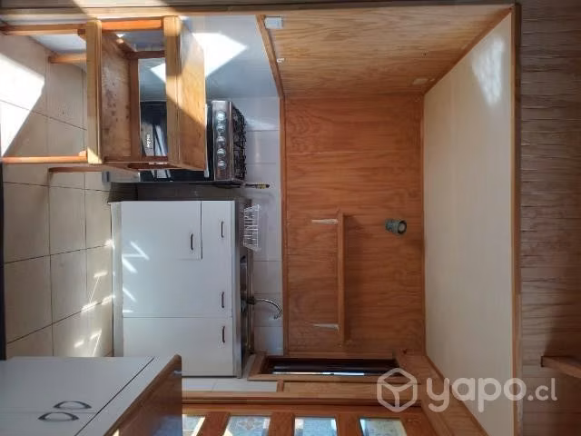 Arriendo cabaña 2 dormitorios, 1 baño, en parcela