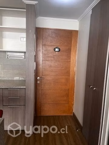 Arriendo Departamento vista Oriente