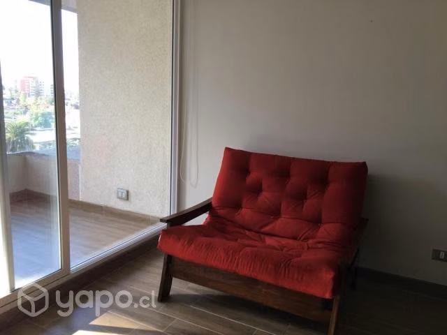 Arriendo Departamento vista Oriente