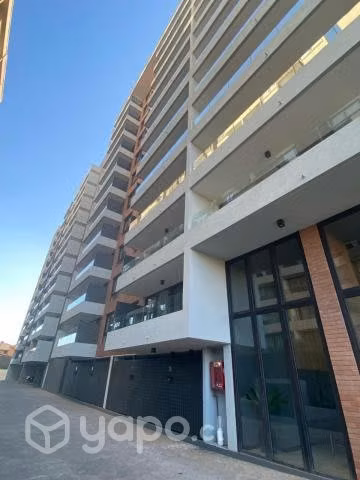 Arriendo nuevo departamento frente Metro el Parrón
