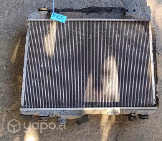Radiador Agua Refrigerante Motor (SSF154) Suzuki S