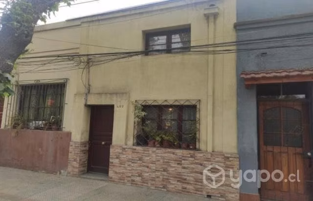 Casa plaza Gacitua, 82 m2 construidos