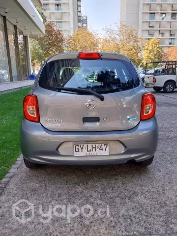 Nissan march 2017