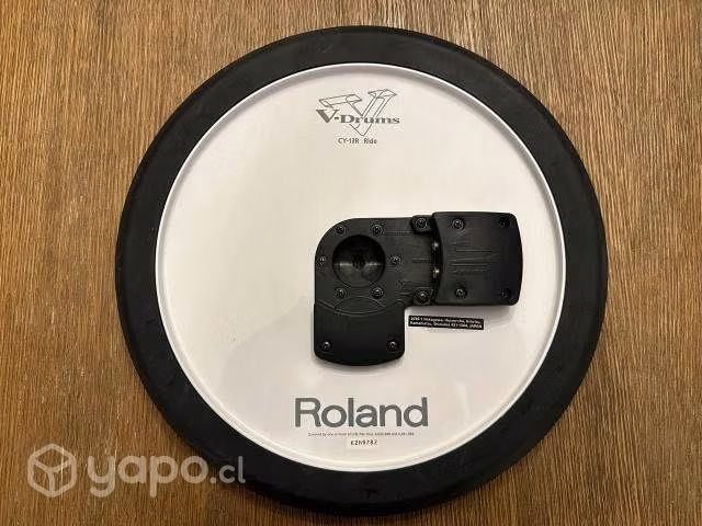 Bateria Roland TD-11 con multiples adicionales - Imagen 6