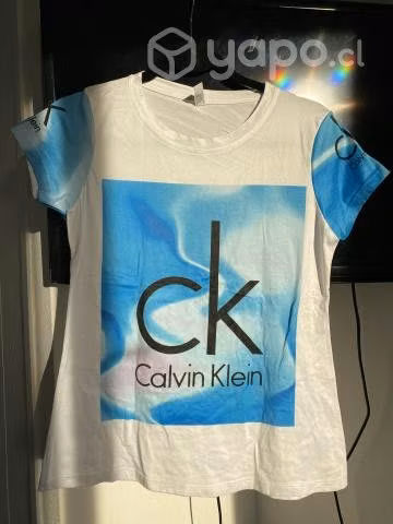 Set Calvin Klein deportivo