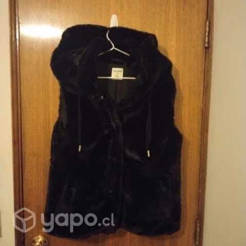 Chaqueta sin mangas piel sintética negra