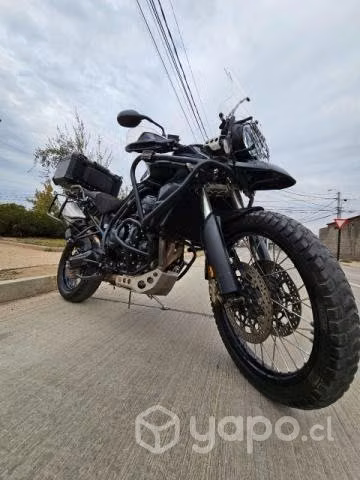 Vendo moto triumph