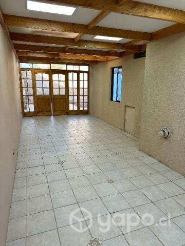 Casa esquina amplia buen sector - Imagen 7