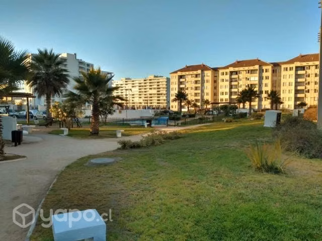 Dpto Amoblado 1° piso, Av. Mar, cerca de todo