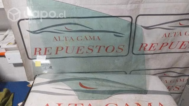 Vidrio de puerta delantera jeep renegade #2422