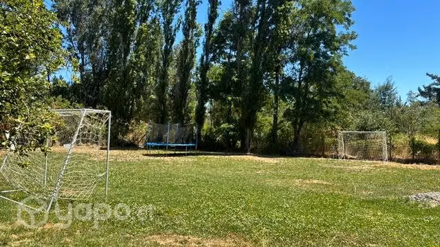 Hermosa y segura casa camino a Pinto km8