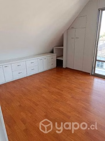 Hermosa Casa, Completamente Remodelada
