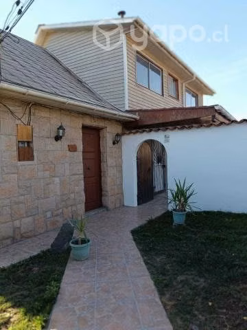 Hermosa Casa, Completamente Remodelada