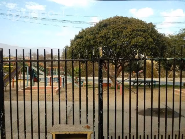 Se vende casa en Los héroes-Sindempart, Coquimbo