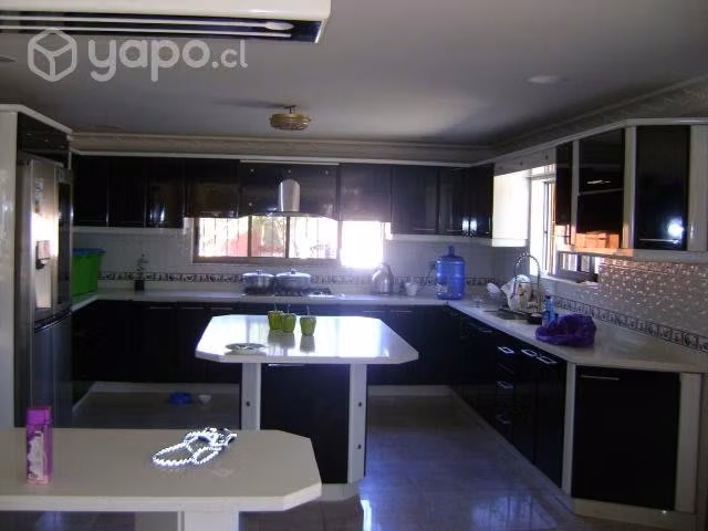 Casa de 280 mts2, con terreno de 870 mts C-2316