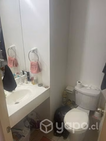Arriendo habitación para mujer