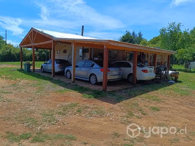 Vendo Parcela de Una hectárea con casa, comuna Lau
