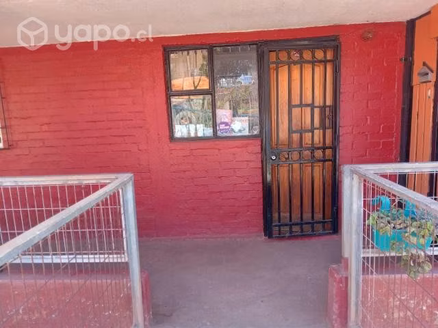 Arriendo departamento amoblado con negocio