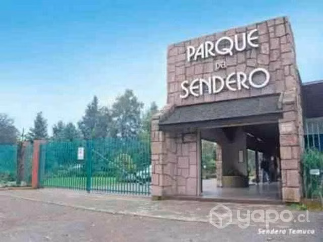 Se vende sepultura en Parque del Sendero Maipú
