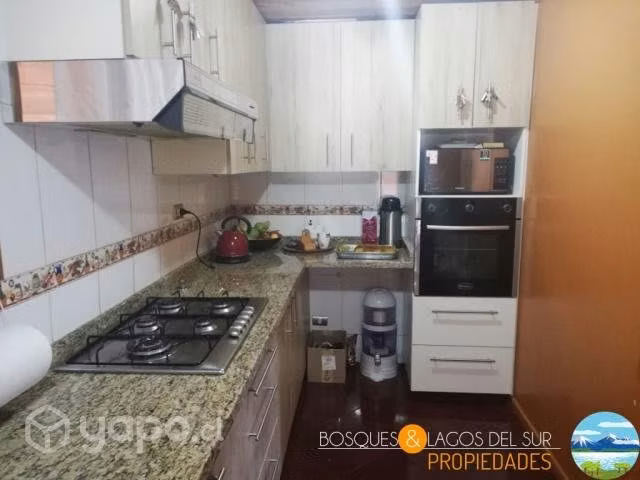 Pucón, casa de 220 mt en terreno de 498 mt