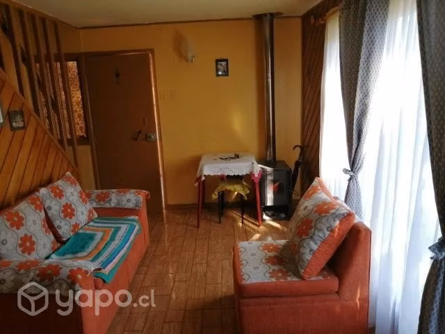 Se vende casa en villa antihual
