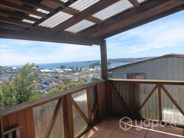 Se arrienda casa amoblada en ancud
