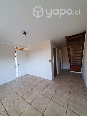 Casa 3 Dormitorios en Larapinta Lampa