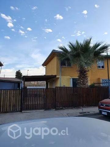 Casa 3 Dormitorios en Larapinta Lampa
