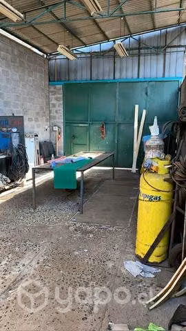 Se vende galpon sector centro iquique regularizado