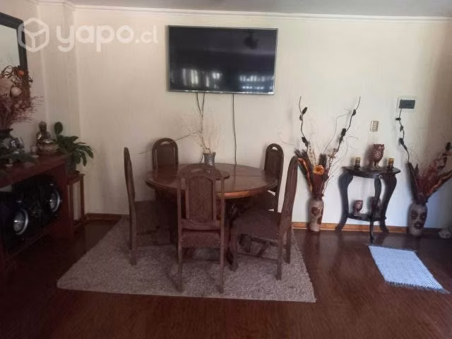 Vendo departamento semi amueblado