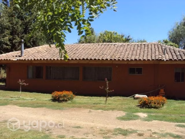 Arriendo casa colonial en 5.500 mtrs Vara Guesa