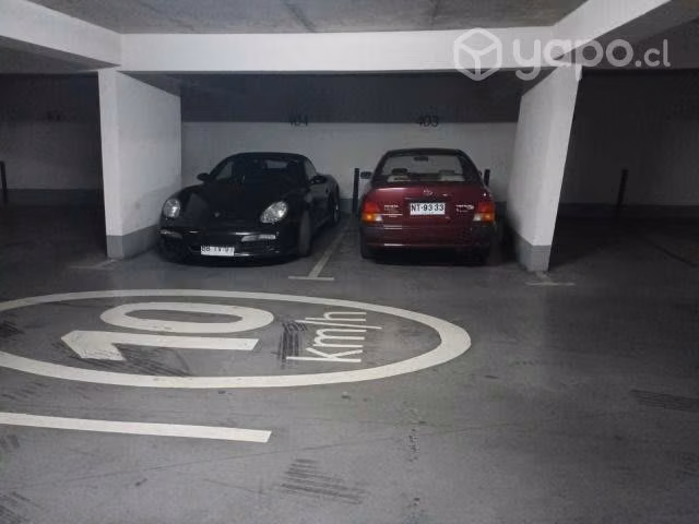 Arriendo estacionamiento metro los dominicos