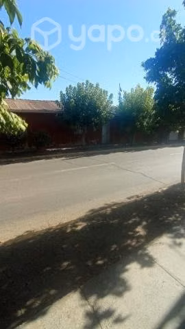 Se vende terreno con casa colonial