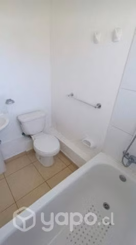 Se arrienda casa en hacienda los conquistadores