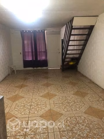 Casa hogareña de dos pisos en buin