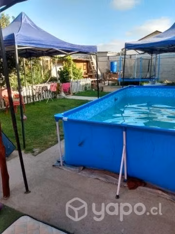 Se vende terreno con dos casas construidas