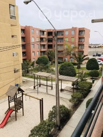Comodo departamento en 2do piso