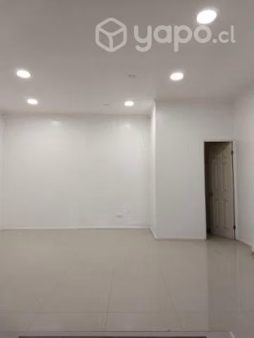 Se Arrienda Local Comercial en Molina