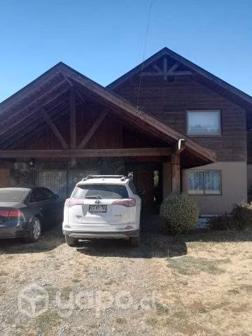 Arriendo amplia y hermosa casa en victoria